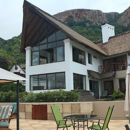 Galagos Lodge Hartbeespoort Bagian luar foto