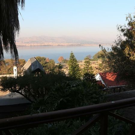 Galagos Lodge Hartbeespoort Bagian luar foto