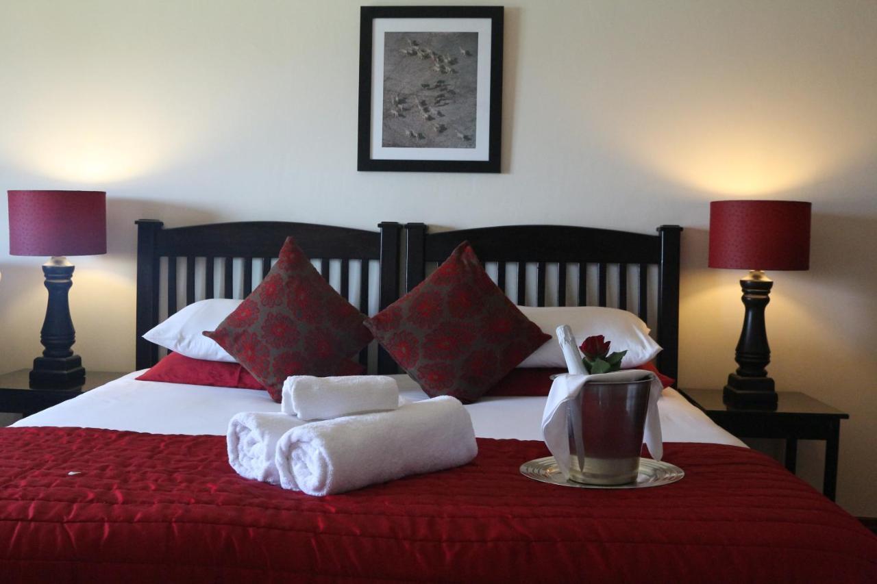 Galagos Lodge Hartbeespoort Bagian luar foto