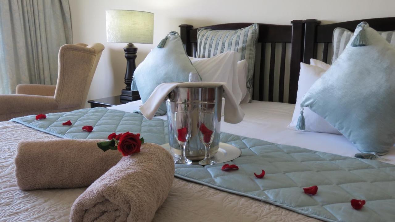Galagos Lodge Hartbeespoort Bagian luar foto