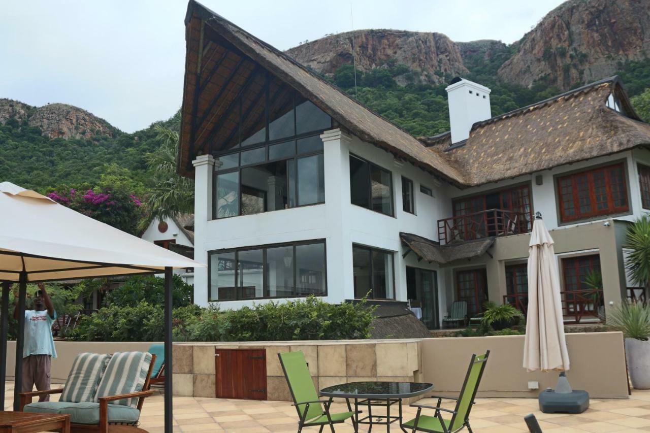 Galagos Lodge Hartbeespoort Bagian luar foto
